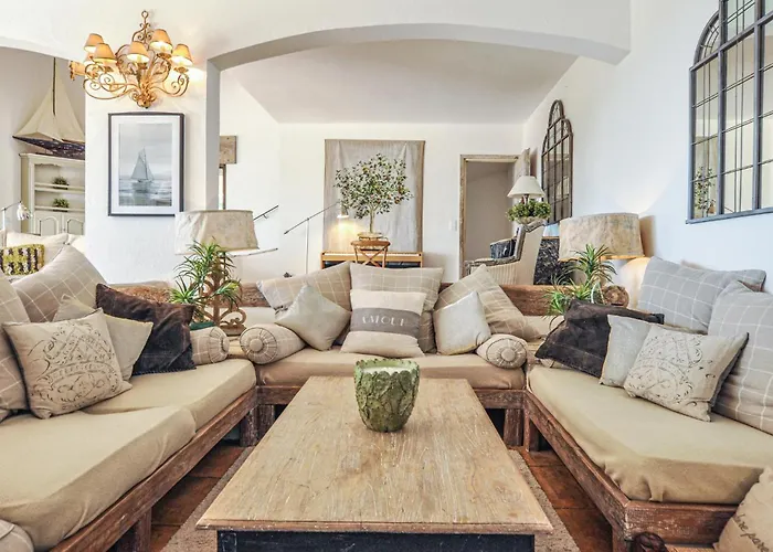 Hébergement de vacances Awesome In D L'esterel