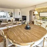 Awesome In D L'esterel Holiday home